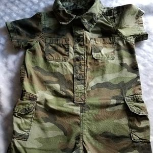 (Sold)babyGap Romper